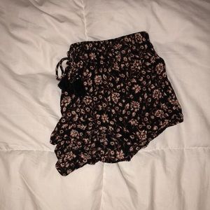 Flowy shorts